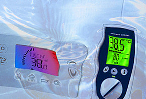 Durchlauferhitzer-Vergleich: Geräte-Displays von Stiebel Eltron und CLAGE Das Angebot an Durchlauferhitzer auf dem Markt ist vielfältig. Oft ist es sinnvoll ein Gerät zu wählen, das den Stromverbrauch anzeigt und speichert.